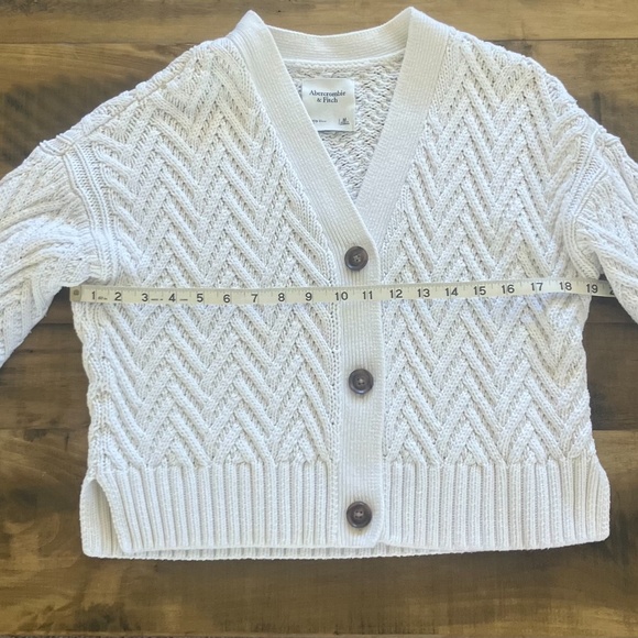 Abercrombie Herringbone Stitch Cardigan - Picture 8 of 8